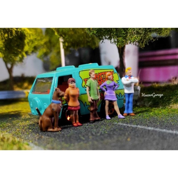 Fhare Miniatur Diorama Diecast Mini Action Figure 1/64 Scooby Doo Set