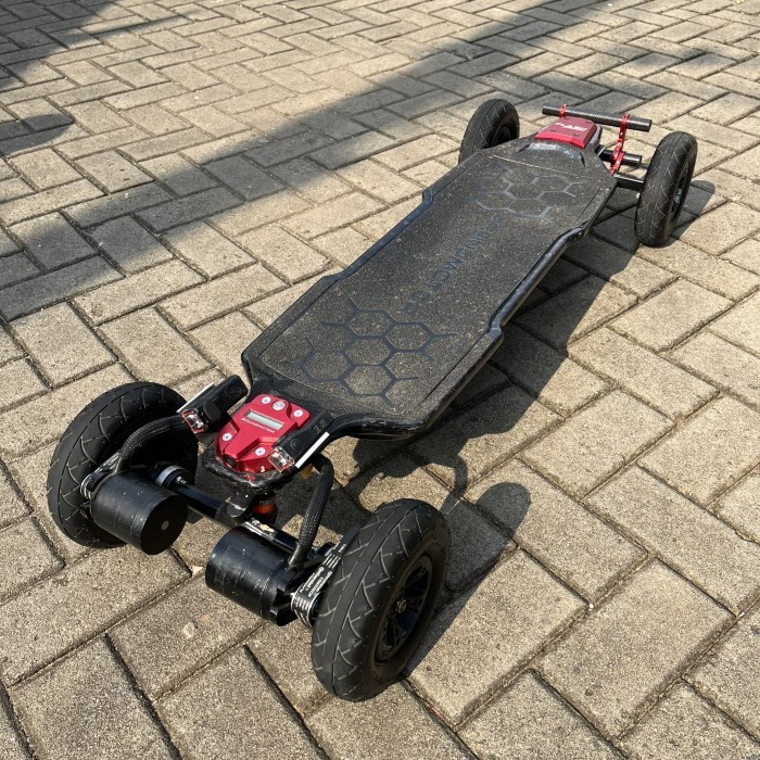 Fir Electric Skateboard