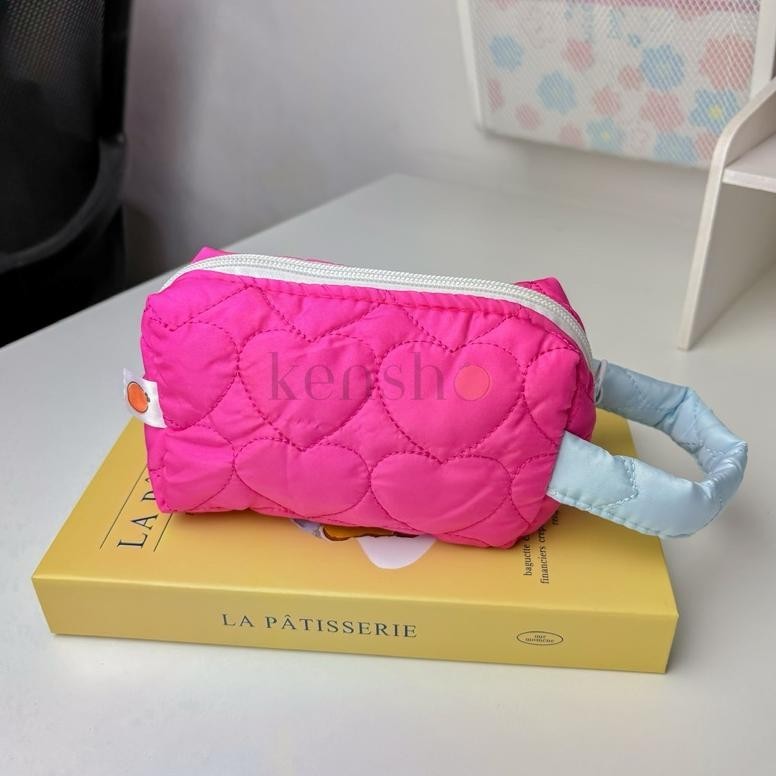 

Ed-7 Kensho Kotak Pensil Sleting Motif Love Hati Handle Pastel / Pouch Makeup Aesthetic / Tas Aksesoris Wanita Lucu Import / Zipper / Hearts Best Promo
