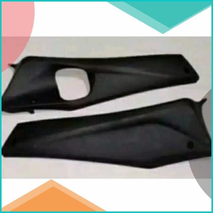 Cover lantai kanan kiri Vario 110 cw karbu dek bawah L-R Vario 110 8JV