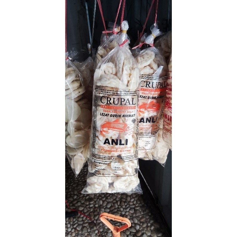 

KERUPUK IKAN TENGGIRI / KERUPUK ANLI / KERUPUK PALEMBANG / KERUPUK IKAN TENGGIRI ENAK ASLI PALEMBANG