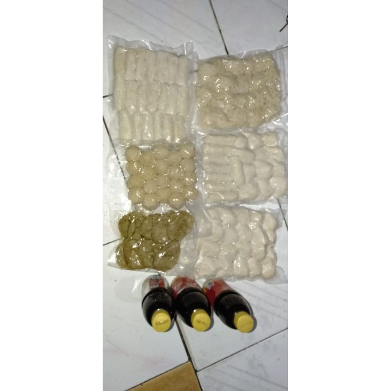 

PEMPEK PALEMBANG ISI 20 PC + CUKA ENAK DAN KENTAL SEPERTI PEMPEK LALA REYHAN DAN CANDY ASLI