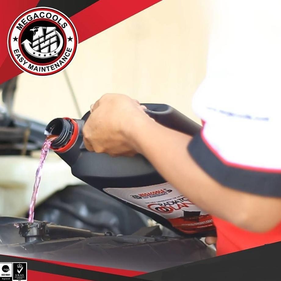 TERLARIS Air Radiator Megacools 5 Liter Sertifikasi ISO Internasional - Untuk Mobil Motor Water Cool