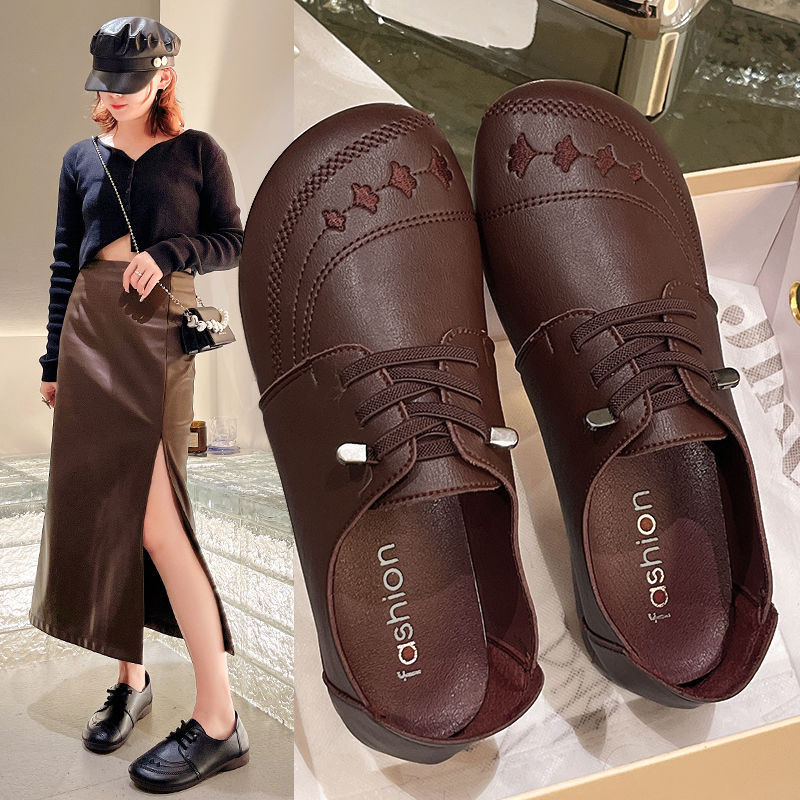 Spring and Autumn Flat Bottom Comfort plus Size Women's Shoes Soft Bottom Retro Deep Mouth Middle-Ag
