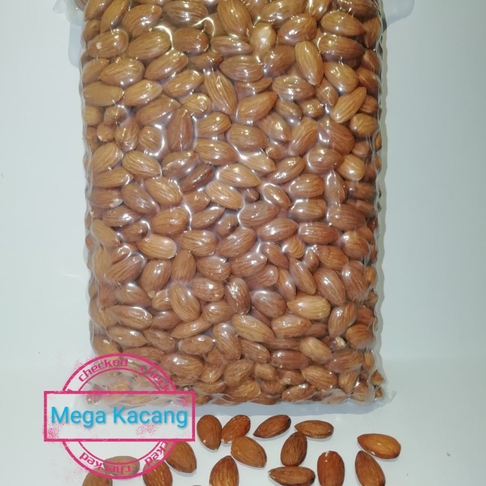 

FREE ONGKIR Blue Diamond Kacang Almond Butte / Kacang Almond Panggang butte 1kg