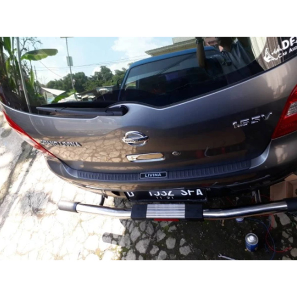 Bumper Pengaman Belakang Mobil Grand Livina