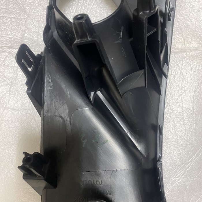 Cover Tutup Foglamp Innova Rern Venturer 2021 Up