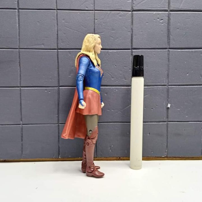 Mainan Action FigureBody Supergirl New 52 OriginalTinggi Sekitar 6 InchArtikulasi Bahan