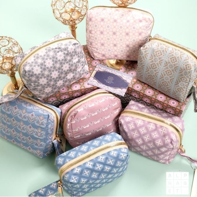 Hampers Mukena Set - Sajadah Satin dan Mukena Kashmeer