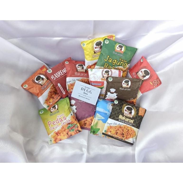 

KU09 PAKET USAHA B RESELLER MAKARONI NGOCOR (30 pcs 15RASA) Hemat