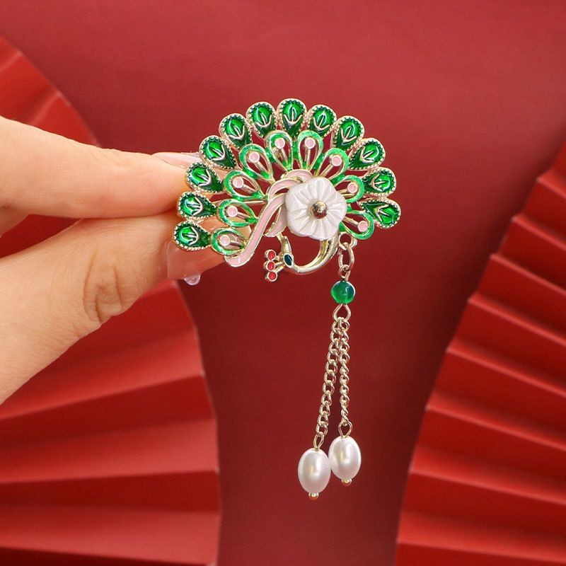 Retro Style Brooch Tassel Enamel Peacock Pin