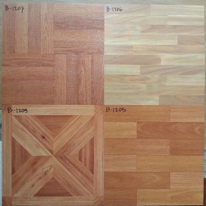 Vinyl Kotak Untuk Lantai Motif Kayu