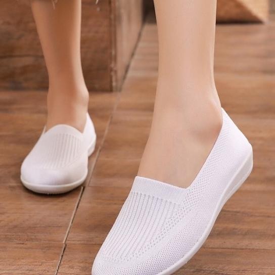 0175 Sepatu Slip On Putih Wanita Rajut Sepatu Wanita Sport