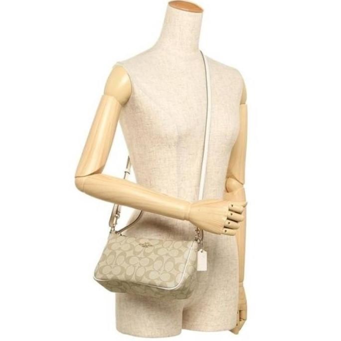 F58321 Top Handle Pouch Crossbody White