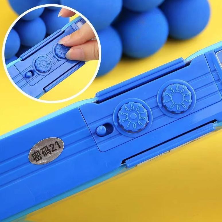 

TGC-1924 KOTAK PENSIL/Bahan Tahan Air Kuromi Tempat Pensil Password /Multifungsi Lapis Ganda Berkapasitas Besar Lucu- Termasuk Rautan Pensil Kotak Alat Tulis Terlaris