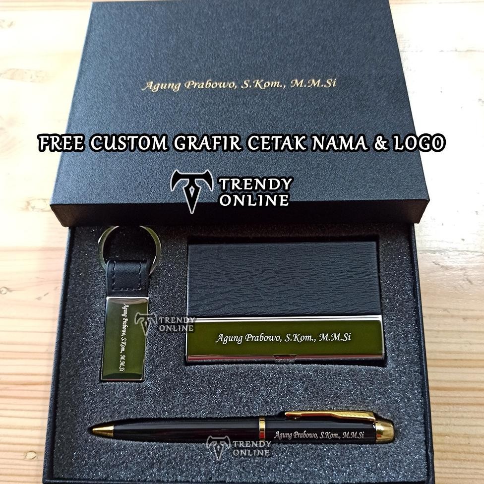 

GTU-712 Gift set Souvenir Ballpoint, Promosi, Hadiah, Pulpen Giftset Exclusif Card Holder dan Gantungan Kunci Hemat