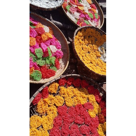 

rangining tepung beras.100 pcs