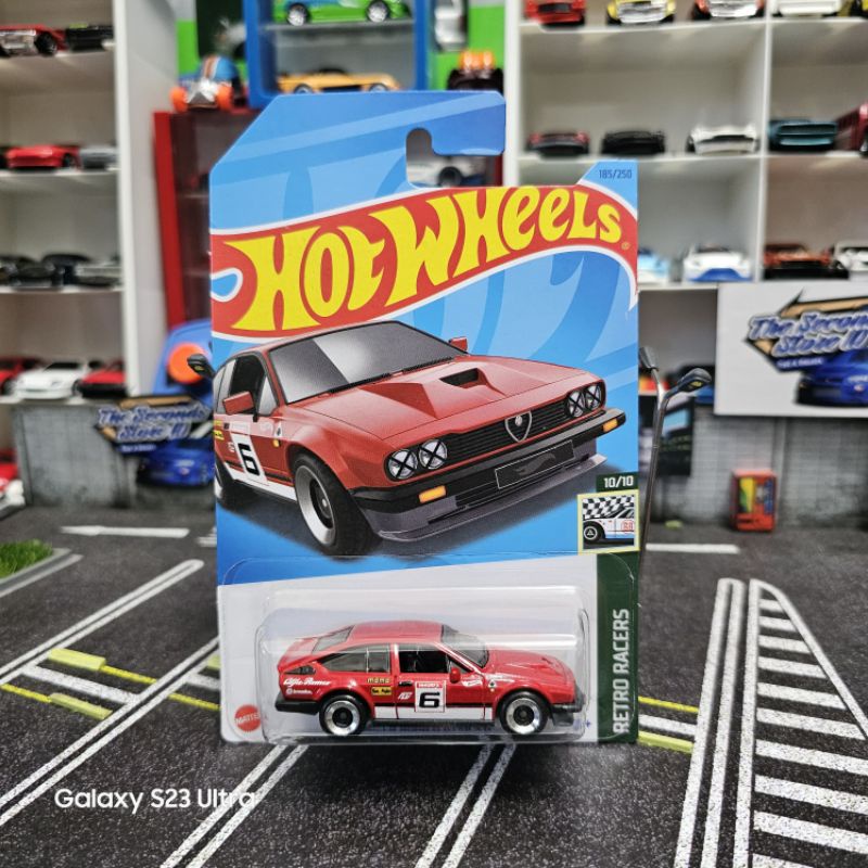 Hotwheels Alfa Romeo GTV6 3.0