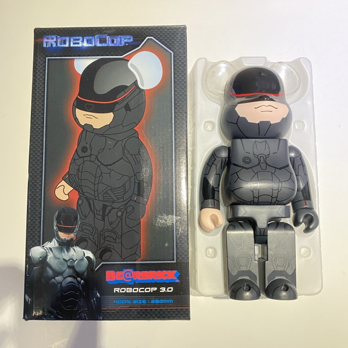 Bearbrick Robocop 3.0 Black Armor 400%
