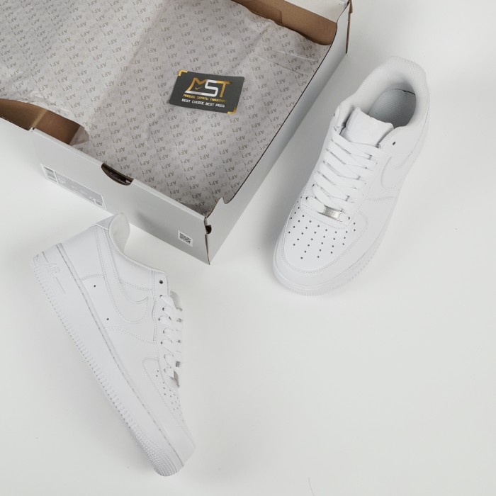 SALE Air Force 1 Triple White PK GOD BNIB