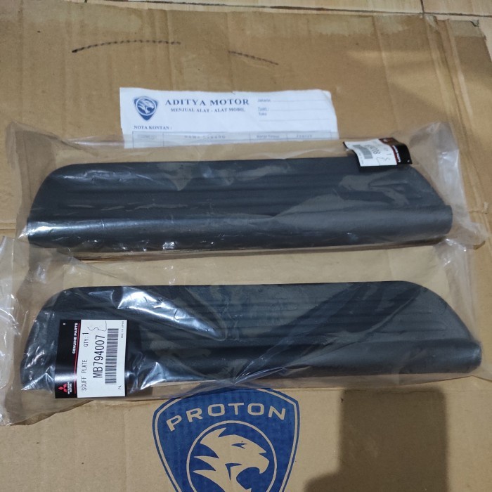 New Scuff Plate/ Plastik Injakan Kaki Belakang Lh Lancer Evo 3 4 Cb Ck Ori Kode 340