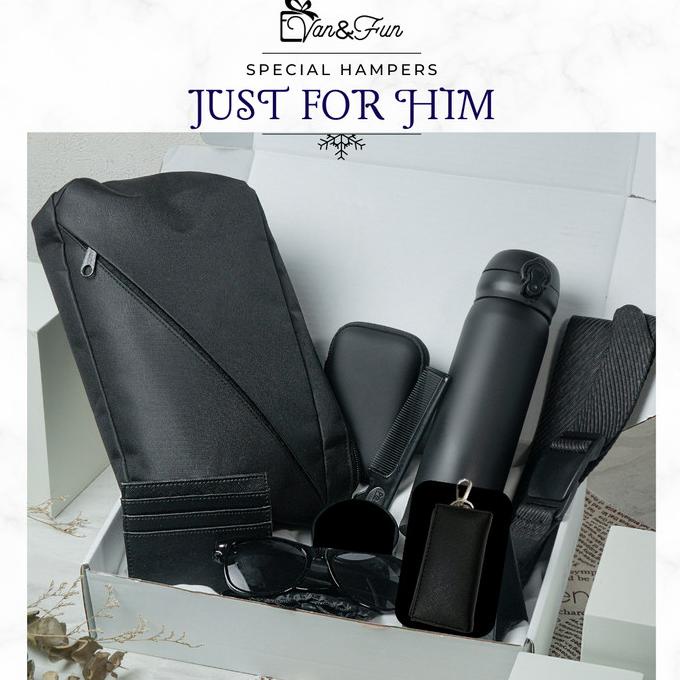 

Hadiah Cowok / Kado ulang tahun pacar / Hampers Valentine Anniversary