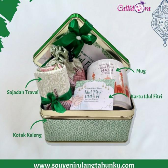 

Hampers lebaran sajadah tasbih mug lebaran
