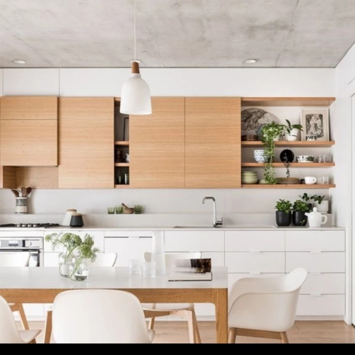 

pak moyan mangalo bekasi timur