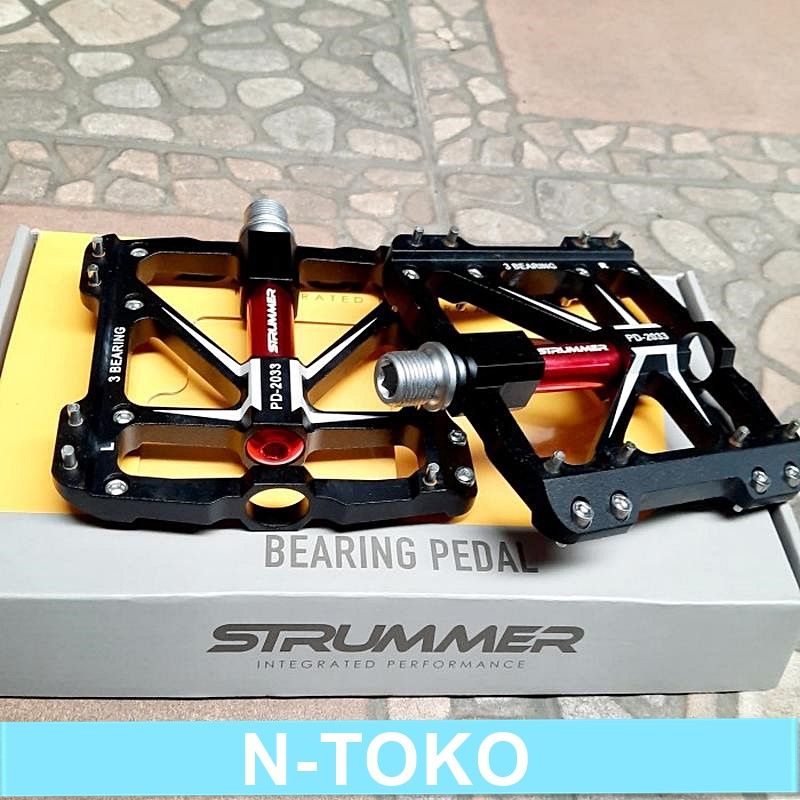 PEDAL SEPEDA MTB ALLOY BEARING STRUMMER 2033 Hitam Dan Merah Sepeda Sparepart Termurah