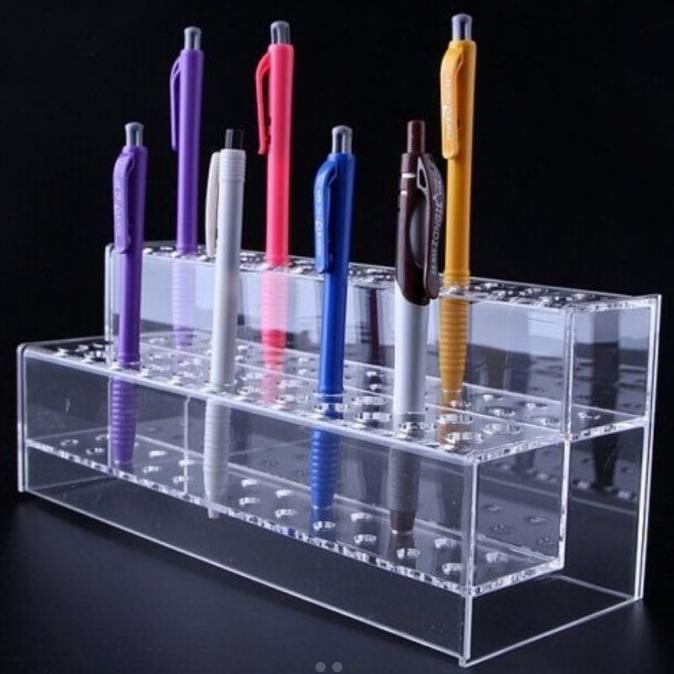 

akrilik tempat pulpen//rak pensil