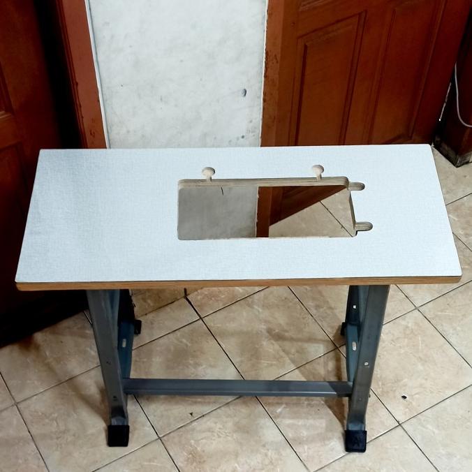 Meja Dan Kaki Mesin Jahit Kecil Butterfly