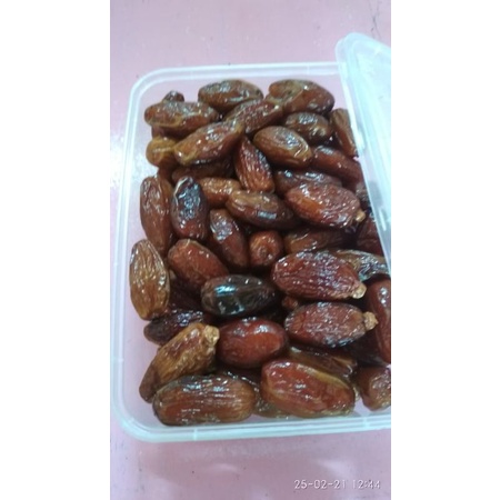 

KURMA MURAH
