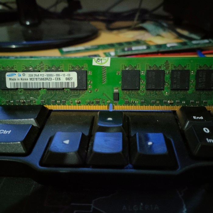 memory pc ram ddr2 2gb pc 5300u samsung memori longdim m378t5663rz3 firacinta1687