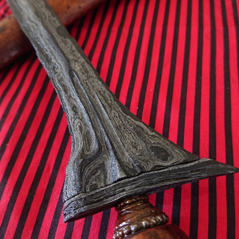 keris Jalak Sangu Tumpeng JST