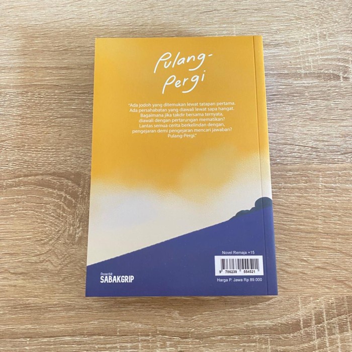 

NEW Pulang - Pergi (Dengan TTD Tere Liye)