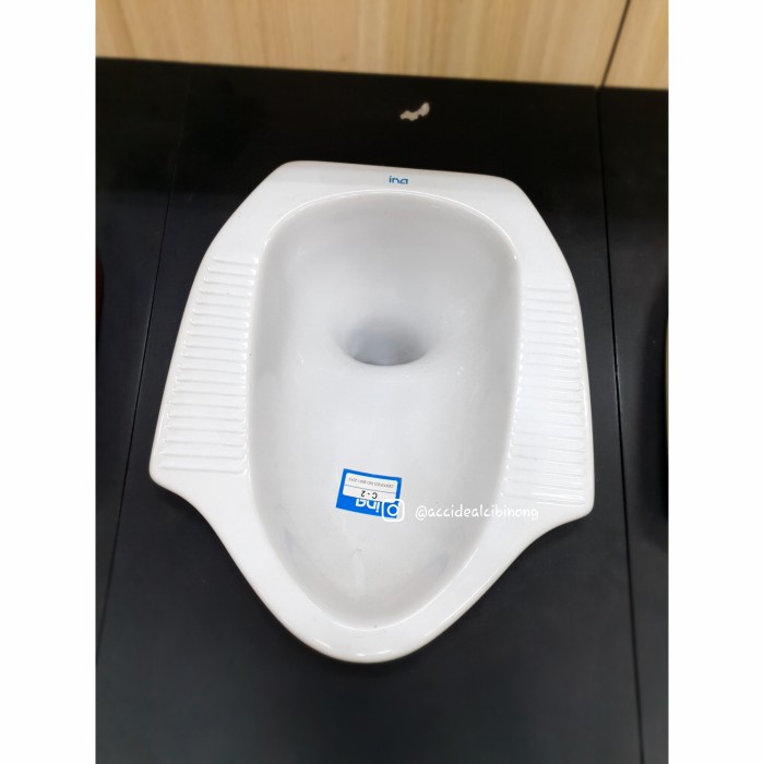 CLOSET JONGKOK INA WARNA PUTIH (GRAB/GOJEK ONLY)