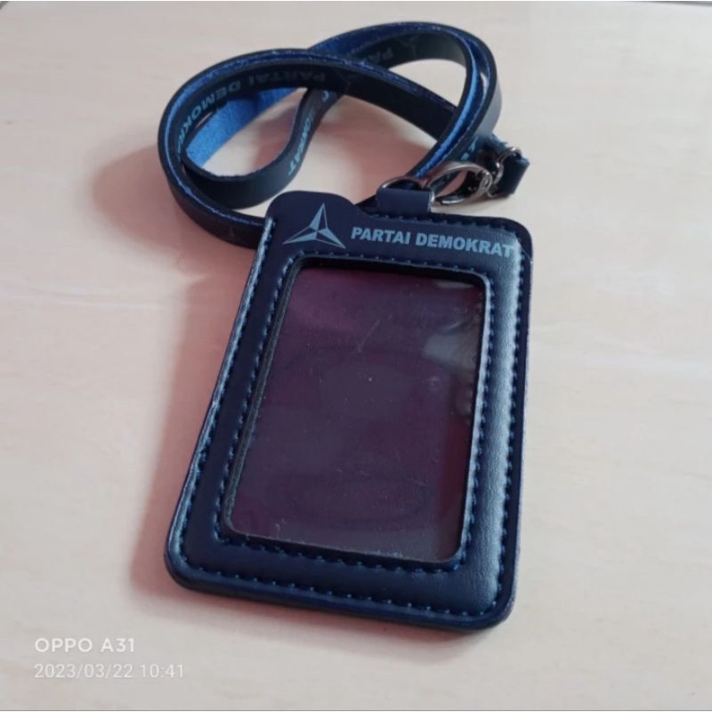 

HOLDER KALUNG ID CARD LOGO PARTAI DEMOKRAT HITAM BEST QUALITY PREMIUM