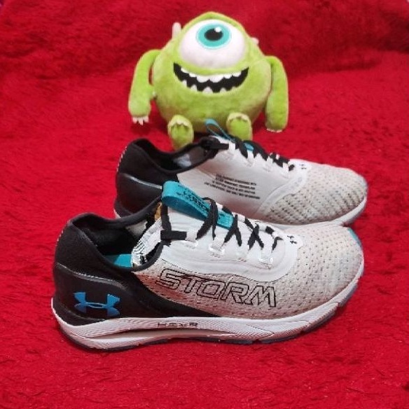 Under Armour HOVR Sonic 4 Storm Original with Bluetooth