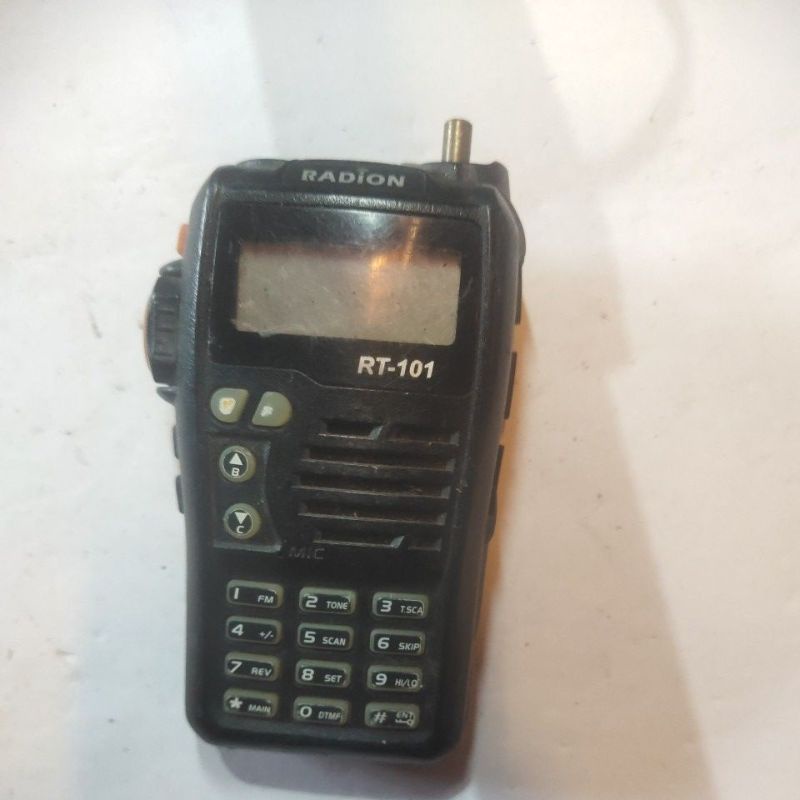 HT RADION RT-101 VHF 136MHZ RADIO KOMUNIKASI HT RADION
