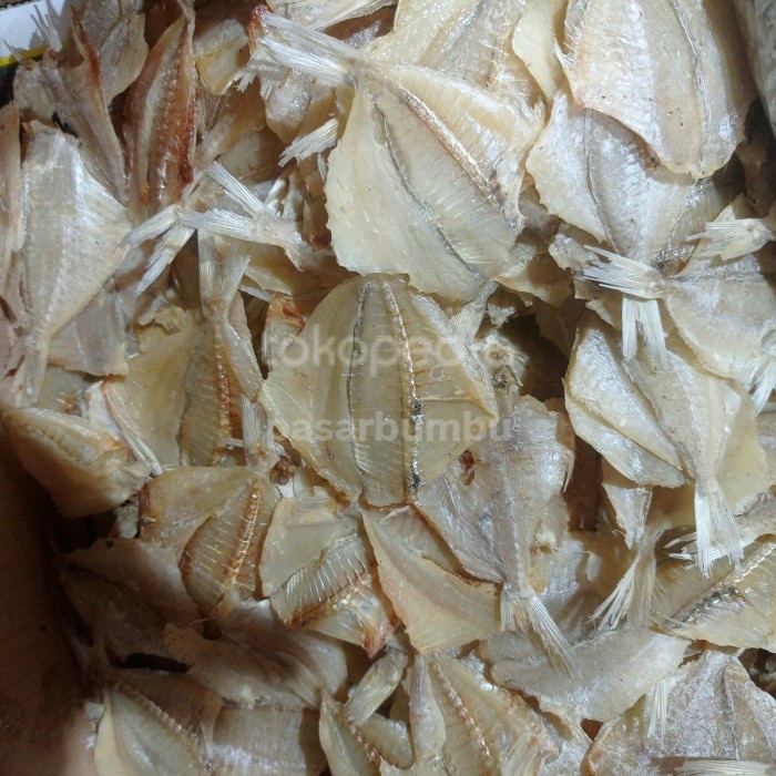 

ikan asin kapasan 1kg