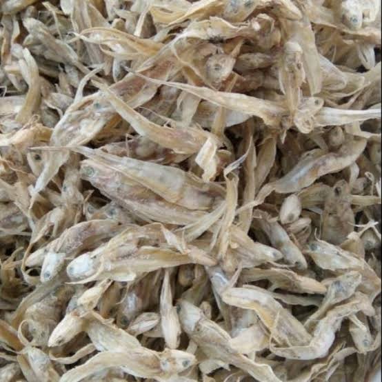 

Ikan Asin Bulu Ayam Tawar 1kg