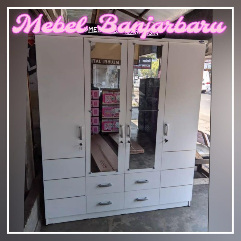 Lemari pakaian 4pintu G star