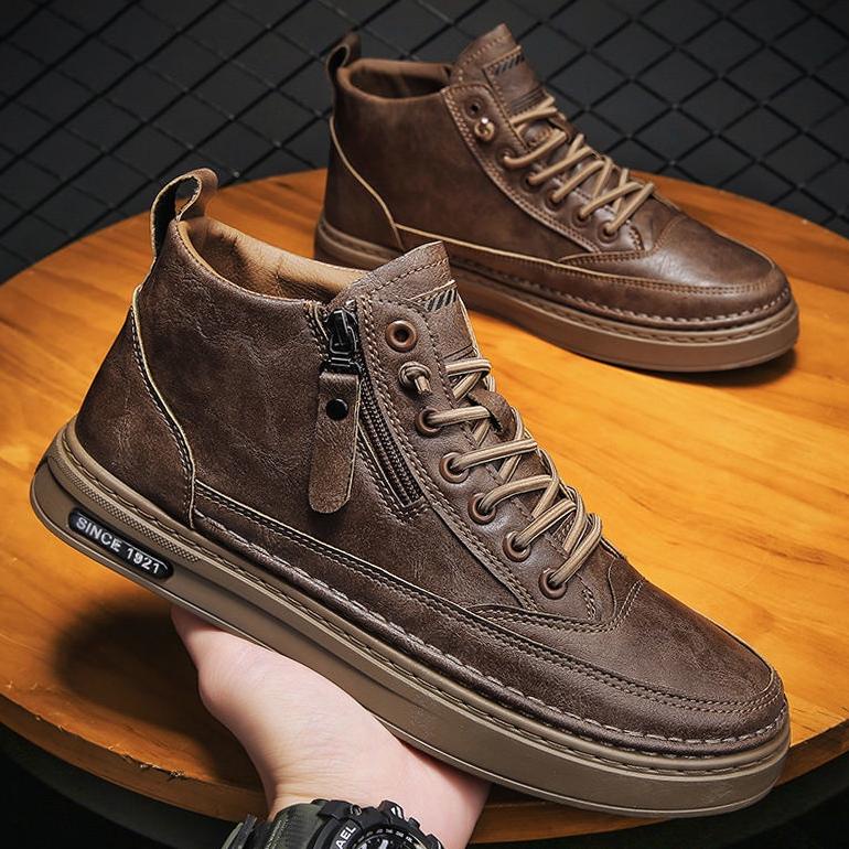 LEIPZIG - Sepatu Boot Pria Import Bahan Kulit 100% Original Warna Hitam / Cokelat Ukuran 39-44