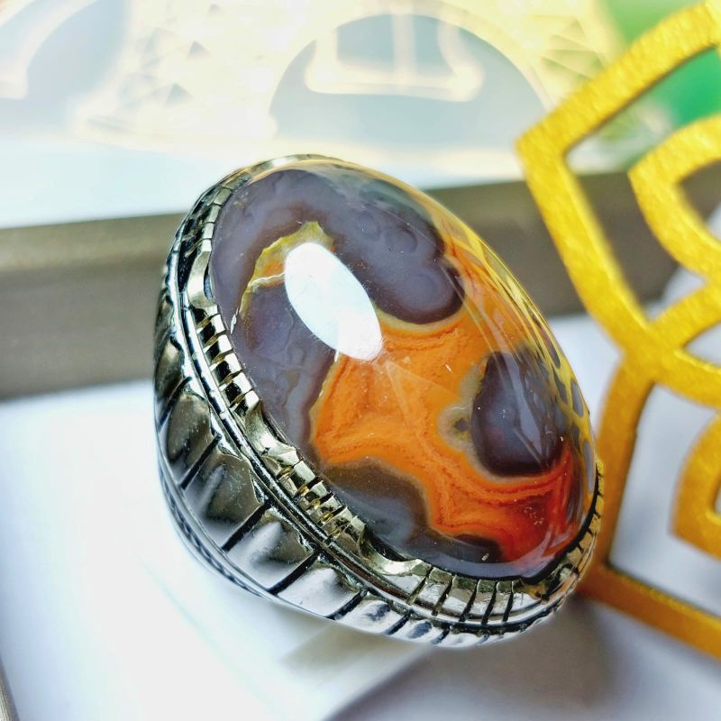 BATU RAJA BERMOTIF UNIK DAN LANGKA NATURAL (JUMBO)