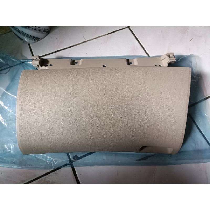 tutup laci dashboard dasboard dasbor innova lama komplit original