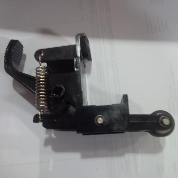 Penjepit Roller Mesin Cutting Sticker Teneth - Sparepart