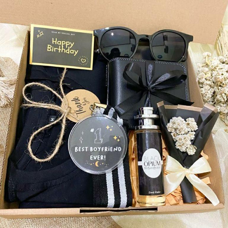 

Best Seller Hampers Cowok Murah / Gift Box Cowok /Kado Cowok murah