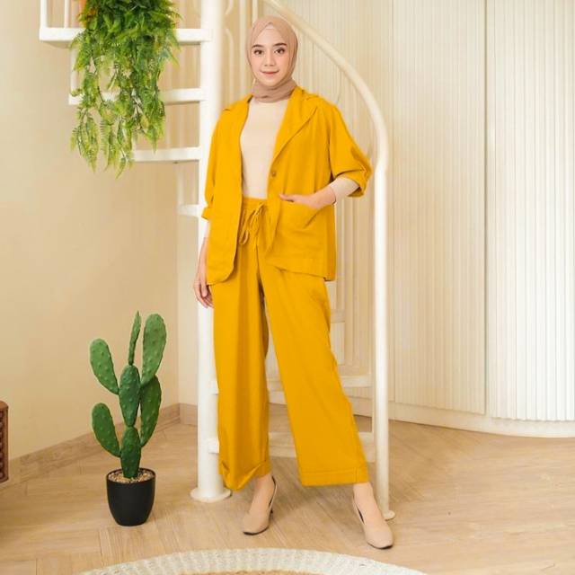 Setelan Blazer Wanita 1 Set  Terbaru 2023 Blezer Cardigand Blezeran Crop Kemeja 2022 Simple Atasan F