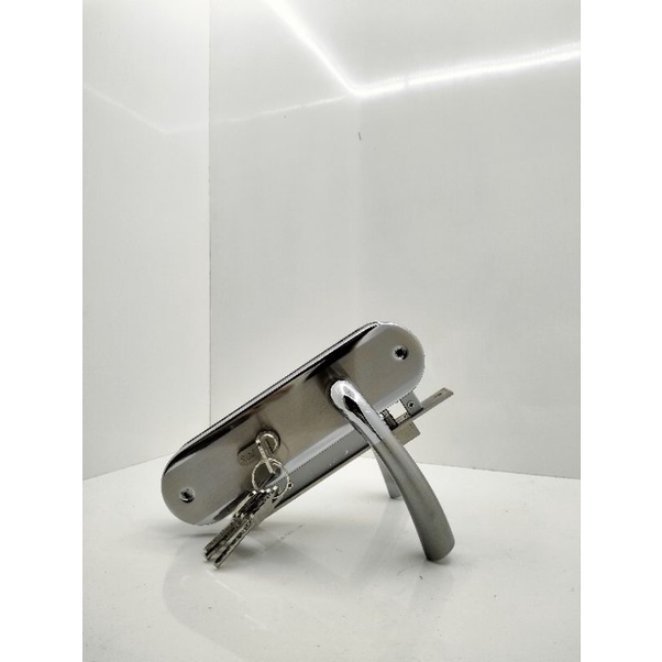 HANDLE KUNCI TANGGUNG MULLER M68211 SN/CP