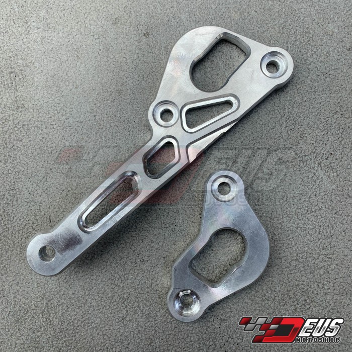 Dudukan Knalpot Super Cobra Ninja R / SS Custom / Bracket Step Jomblo